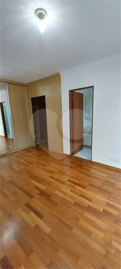 Foto REO1113355