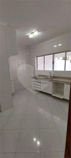 Foto REO1113355