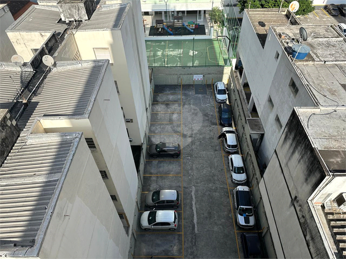 Foto REO1113359