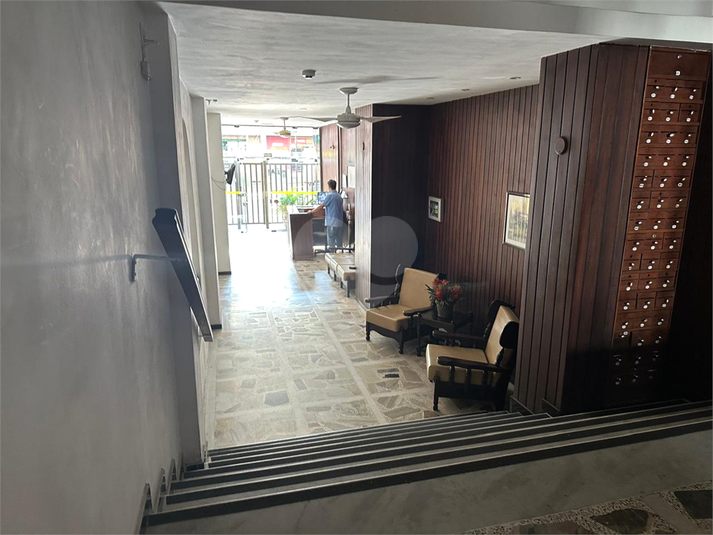 Foto REO1113359