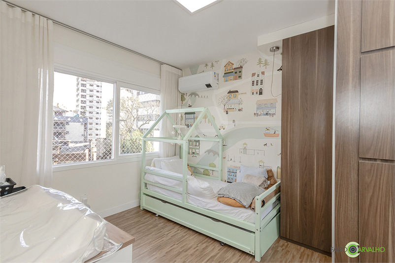 Foto REO1113376