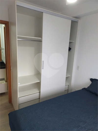Foto REO1113379