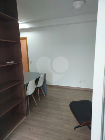 Foto REO1113379