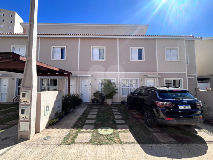 Foto REO1113382