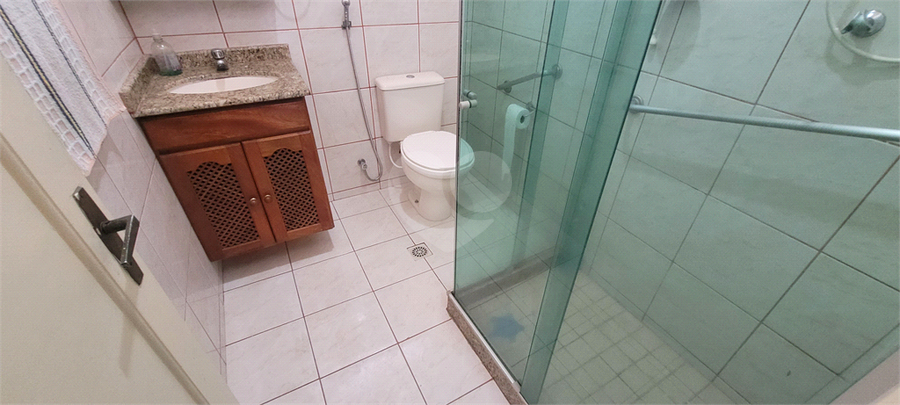 Foto REO1113383