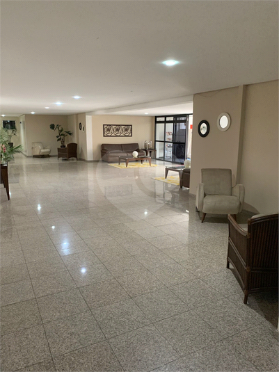 Foto REO1113386