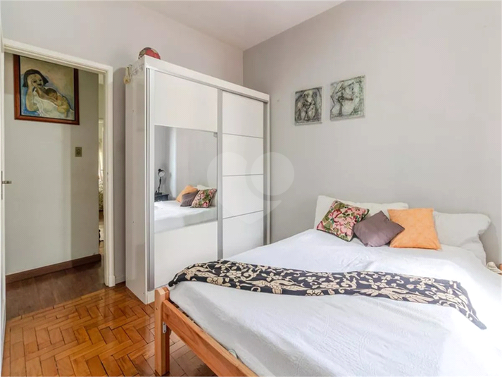 Foto REO1113396