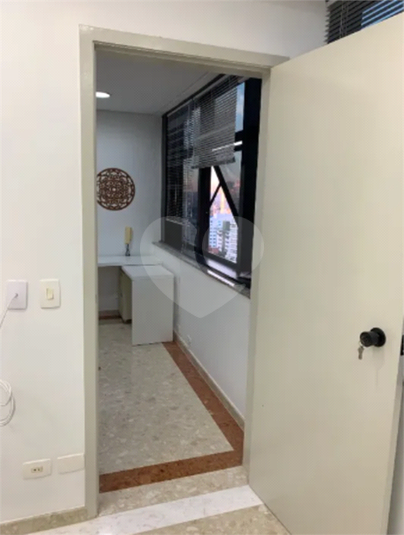 Foto REO1113401