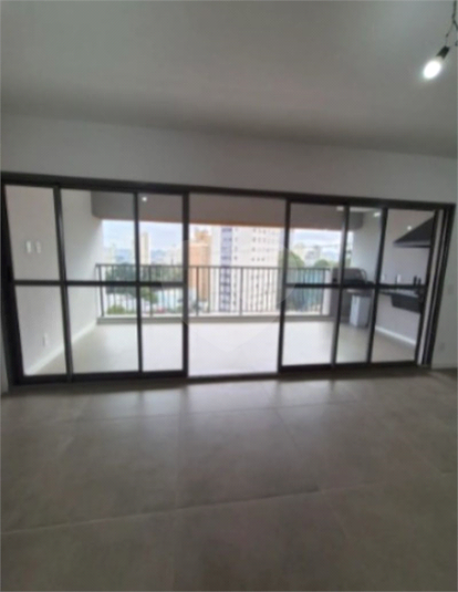 Foto REO1113403