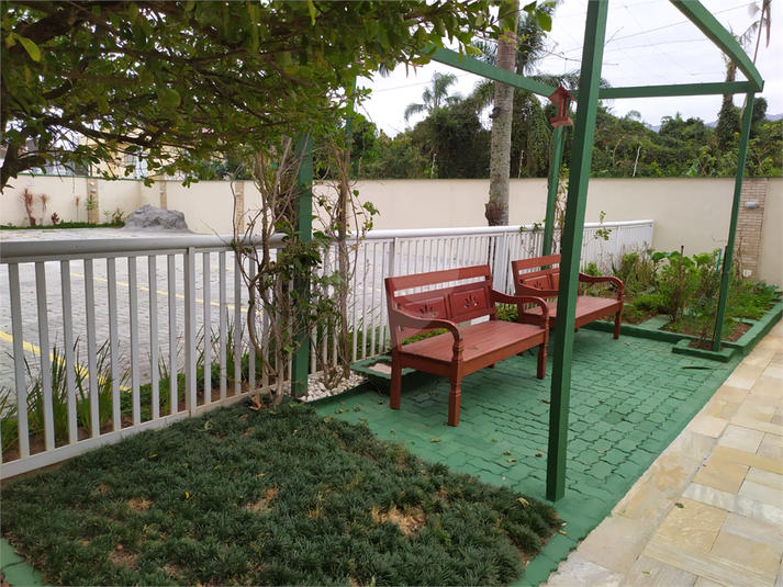 Foto REO1113407