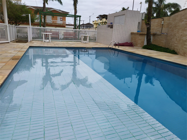 Foto REO1113407