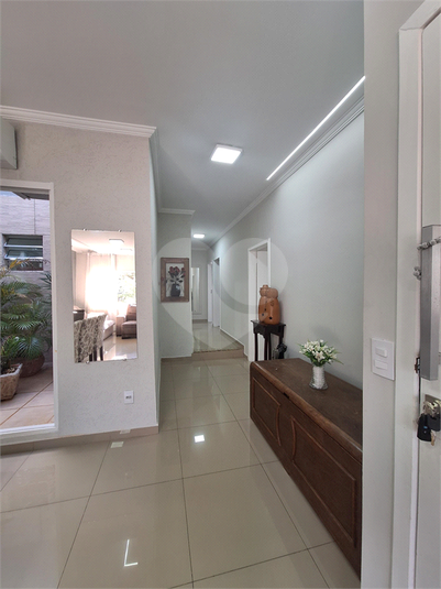 Foto REO1113416
