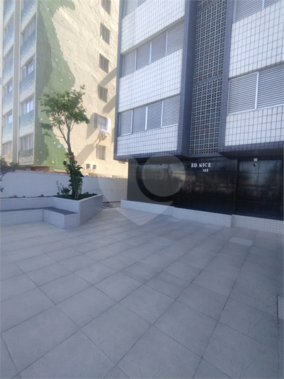 Foto REO1113417