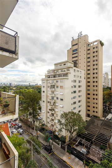 Foto REO1113423