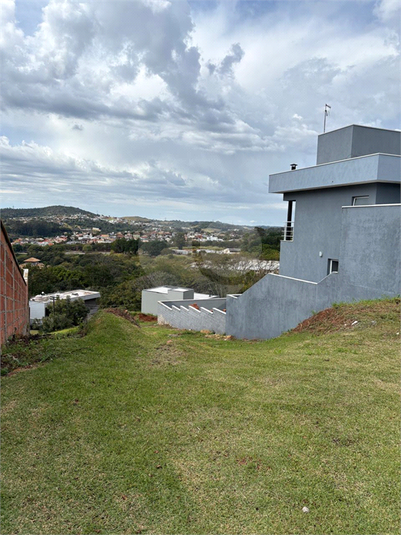 Foto REO1113424