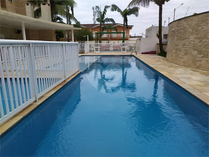 Foto REO1113429