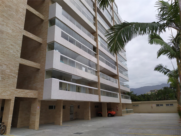 Foto REO1113429
