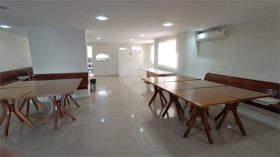 Foto REO1113440