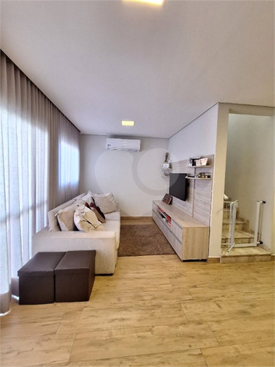 Foto REO1113444