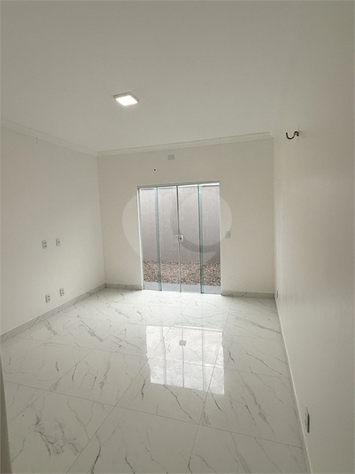 Foto REO1113447