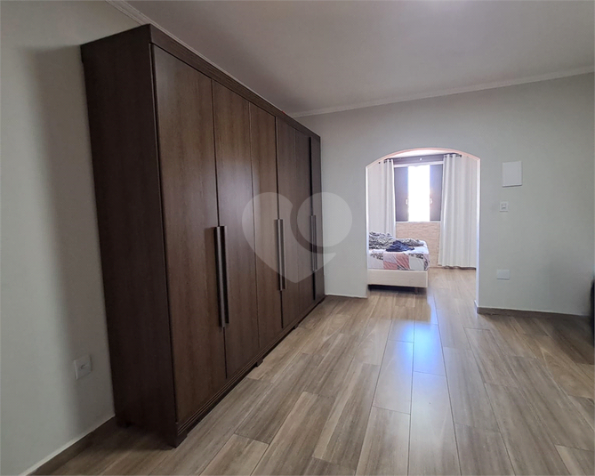 Foto REO1113461