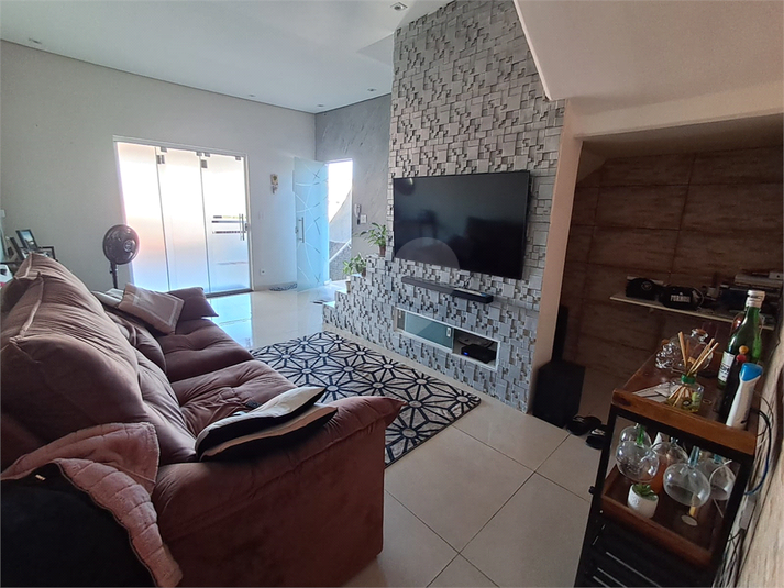 Foto REO1113461