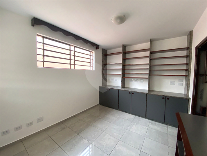 Foto REO1113465