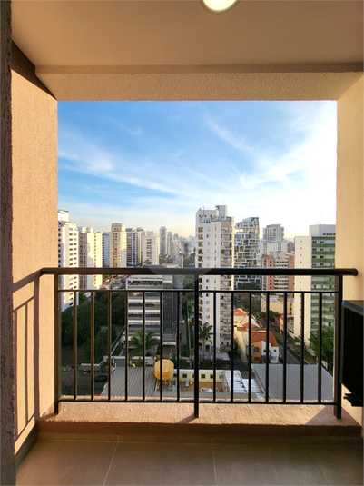 Foto REO1113469