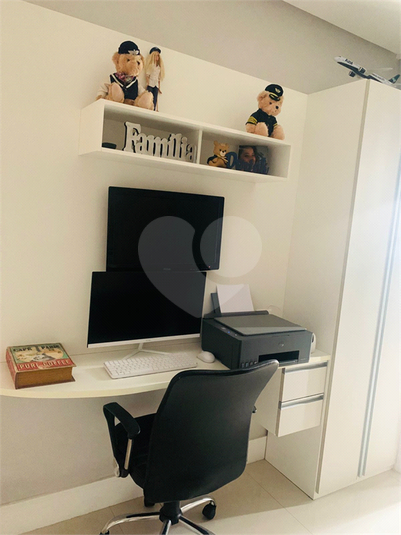 Foto REO1113471