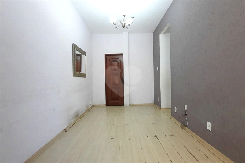 Foto REO1113477