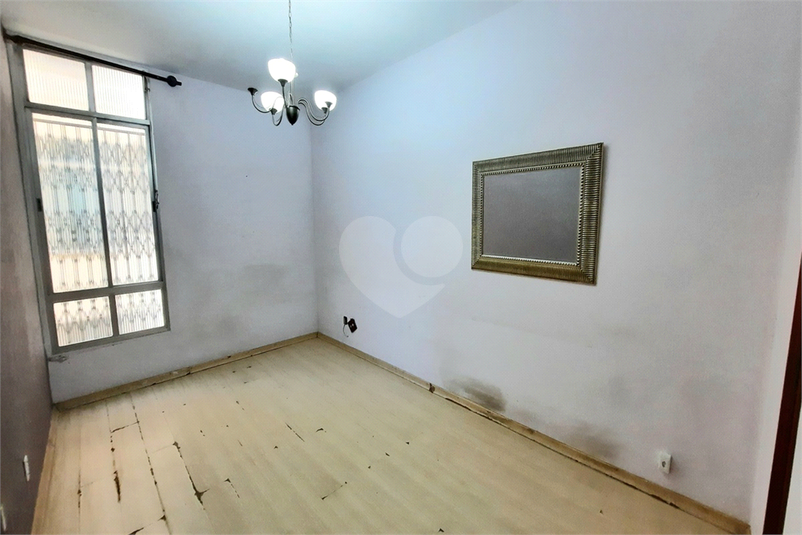 Foto REO1113477