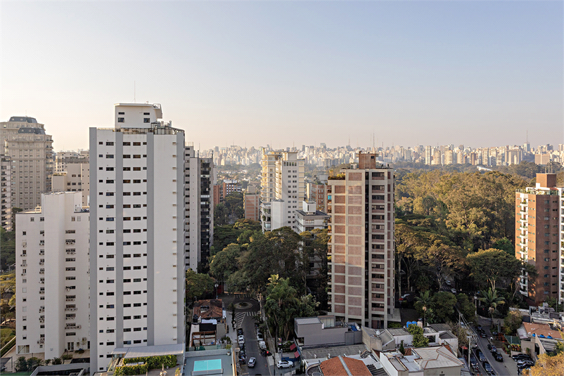 Foto REO1113478