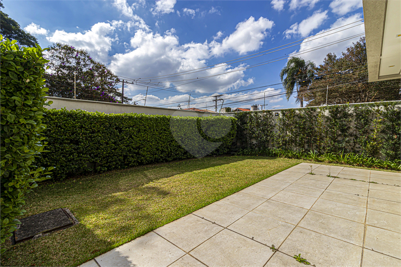 Foto REO1113480
