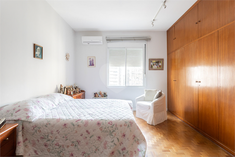 Foto REO1113486