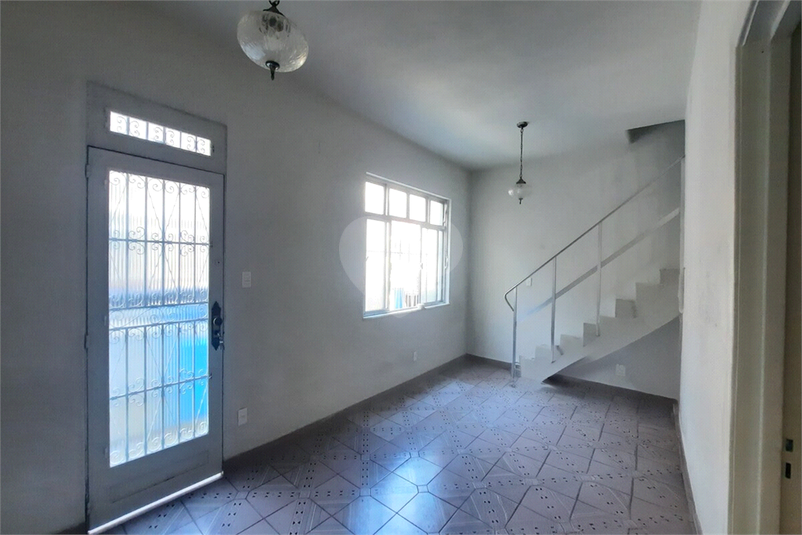 Foto REO1113488