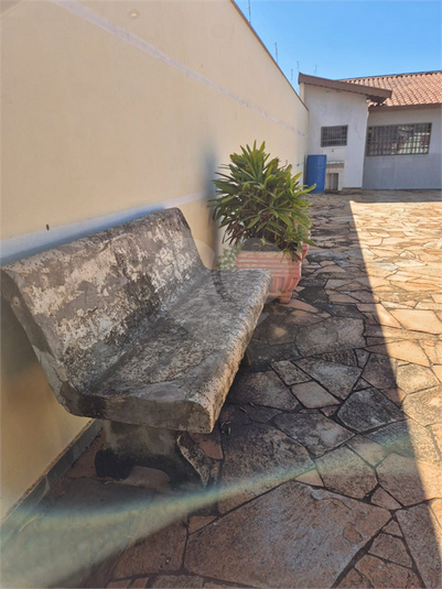 Foto REO1113490