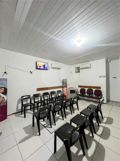 Foto REO1113495