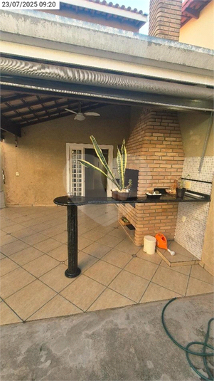 Foto REO1113500