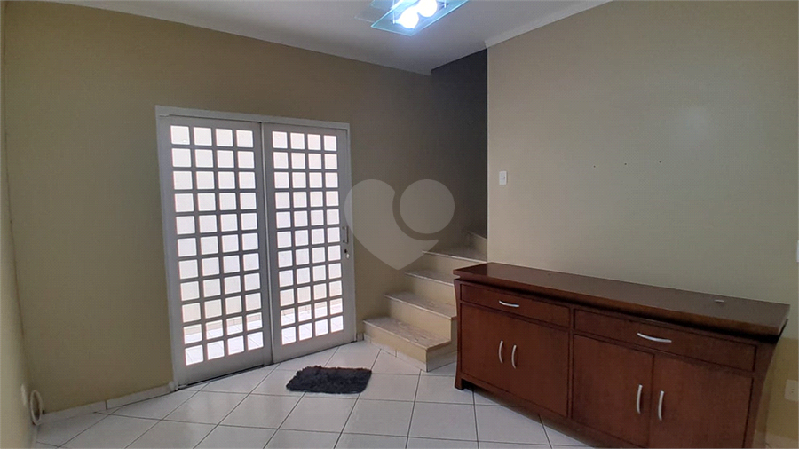 Foto REO1113500