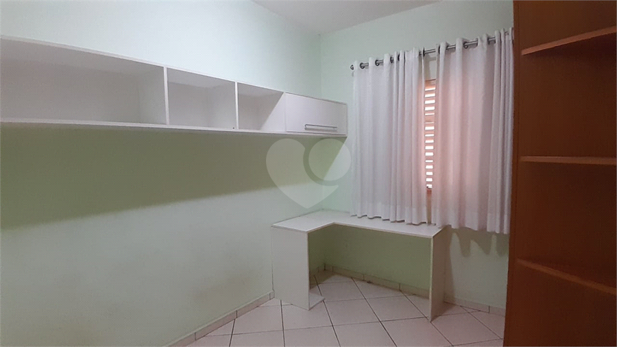 Foto REO1113500