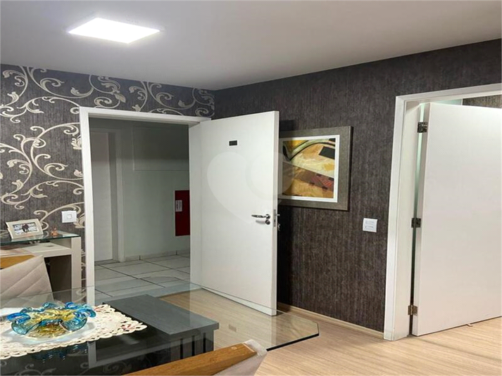 Foto REO1113519