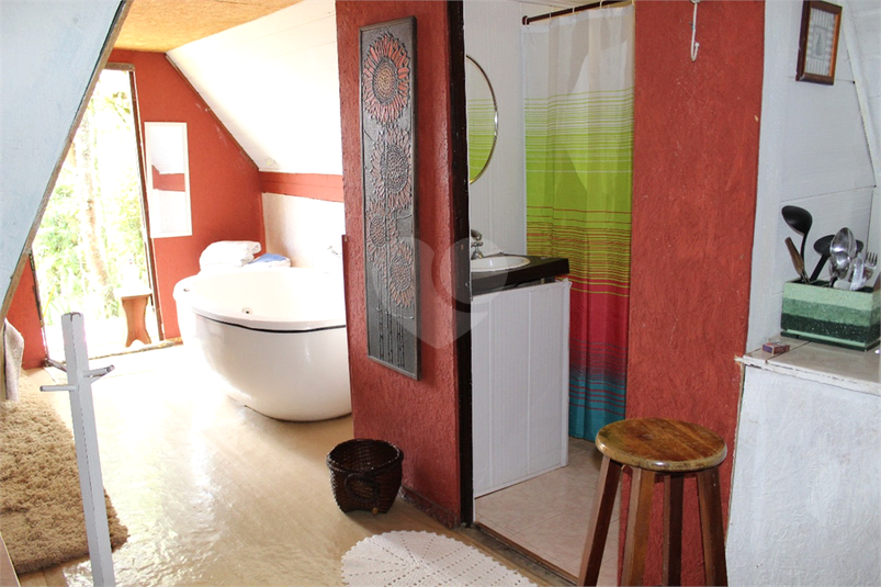 Foto REO1113520
