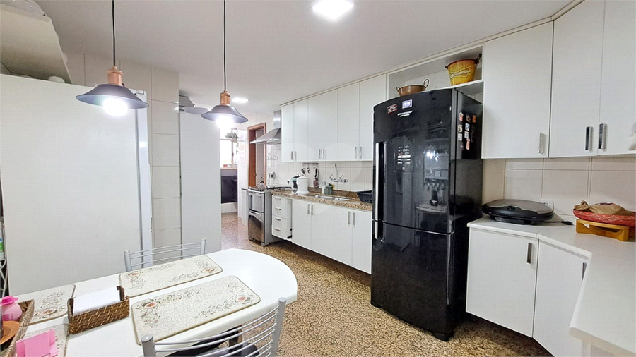 Foto REO1113528