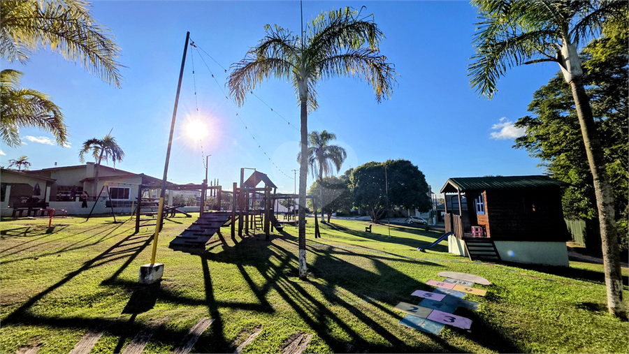 Foto REO1113532