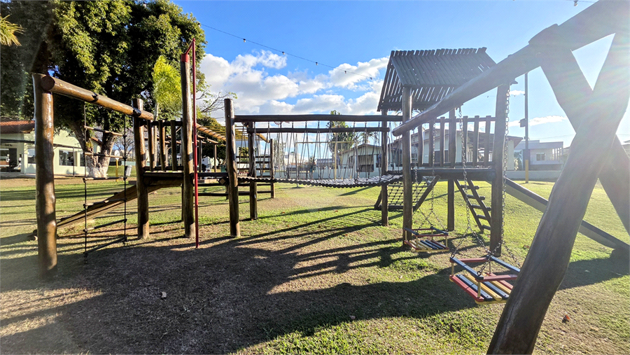 Foto REO1113532