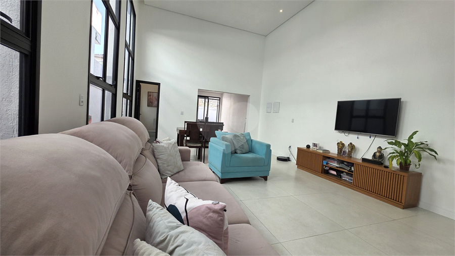 Foto REO1113532