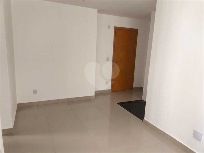 Foto REO1113536