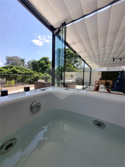 Foto REO1113542