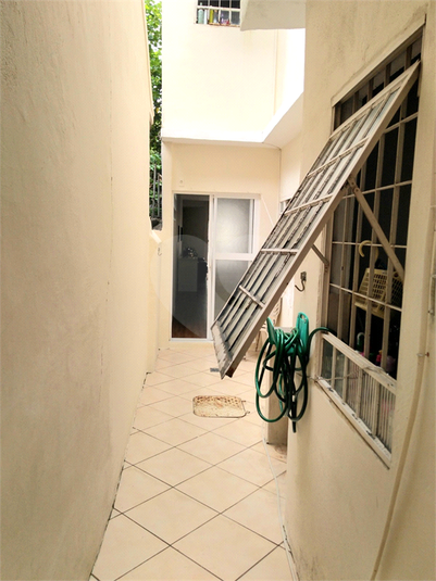 Foto REO1113549