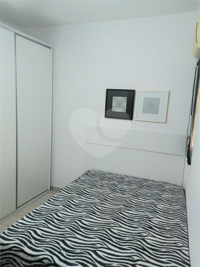 Foto REO1113549